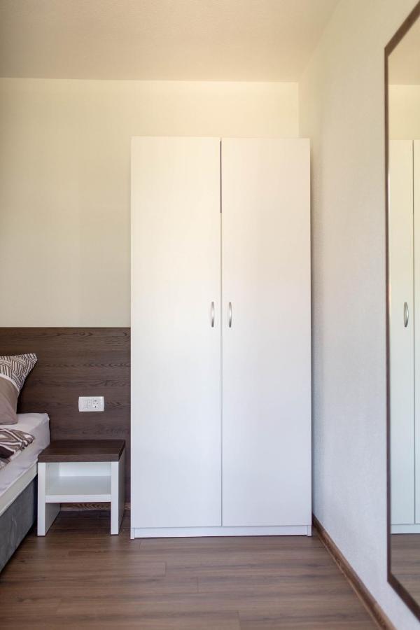Apartmani Mia Prozor Exteriér fotografie
