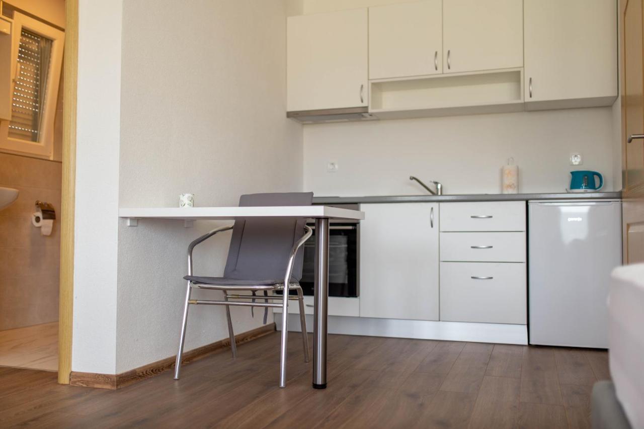 Apartmani Mia Prozor Exteriér fotografie